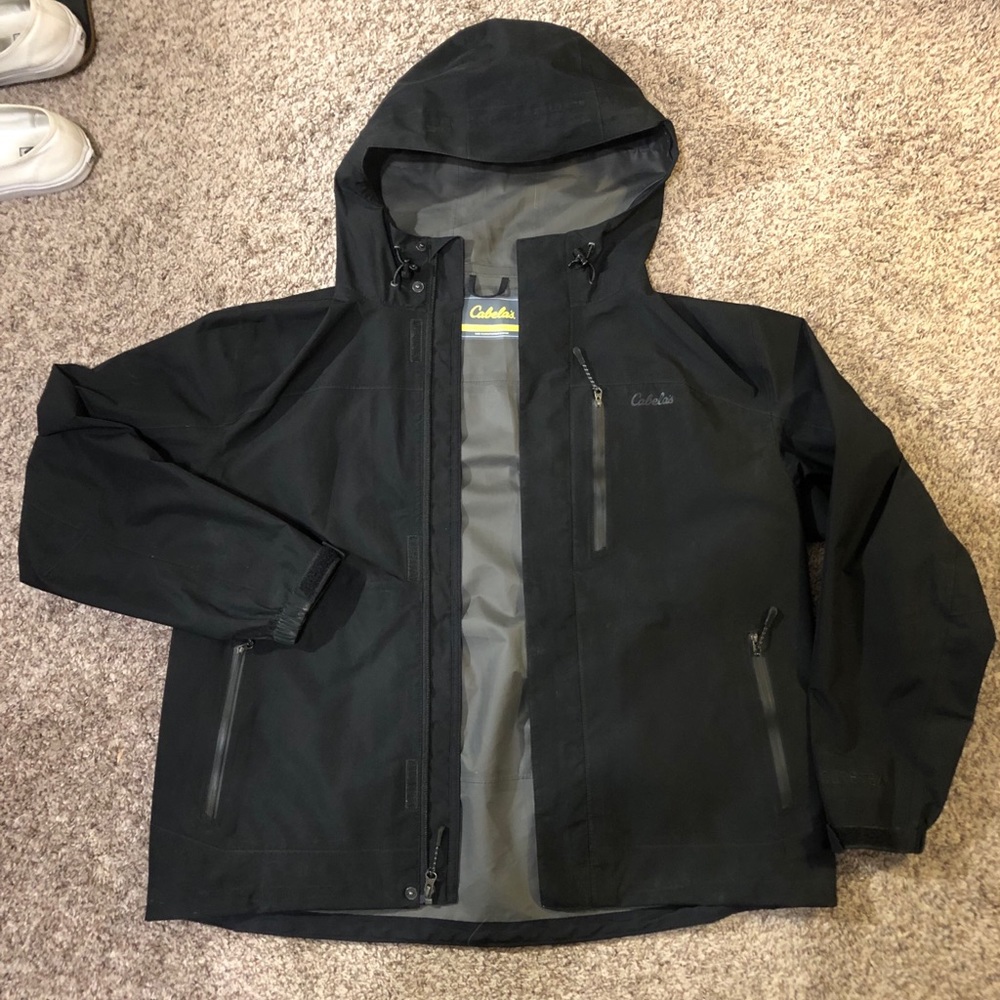 Brand new Cabela’s Gore-Tex Rain Jacket